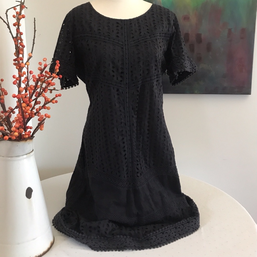 Beautiful Sundance Navy blue eyelet dress